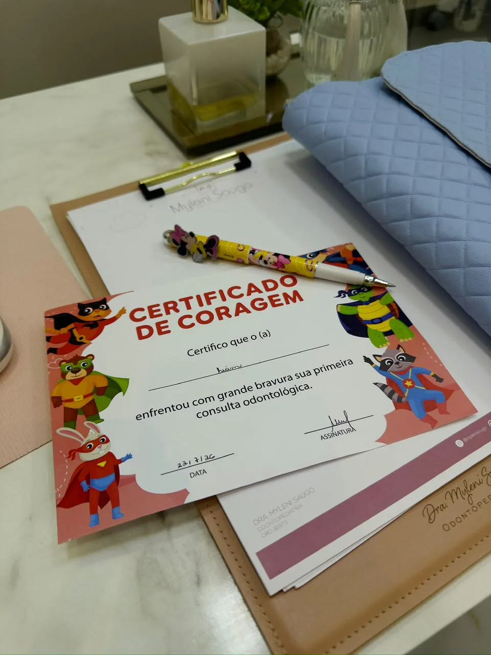 Certificado de coragem entregue após a primeira consulta